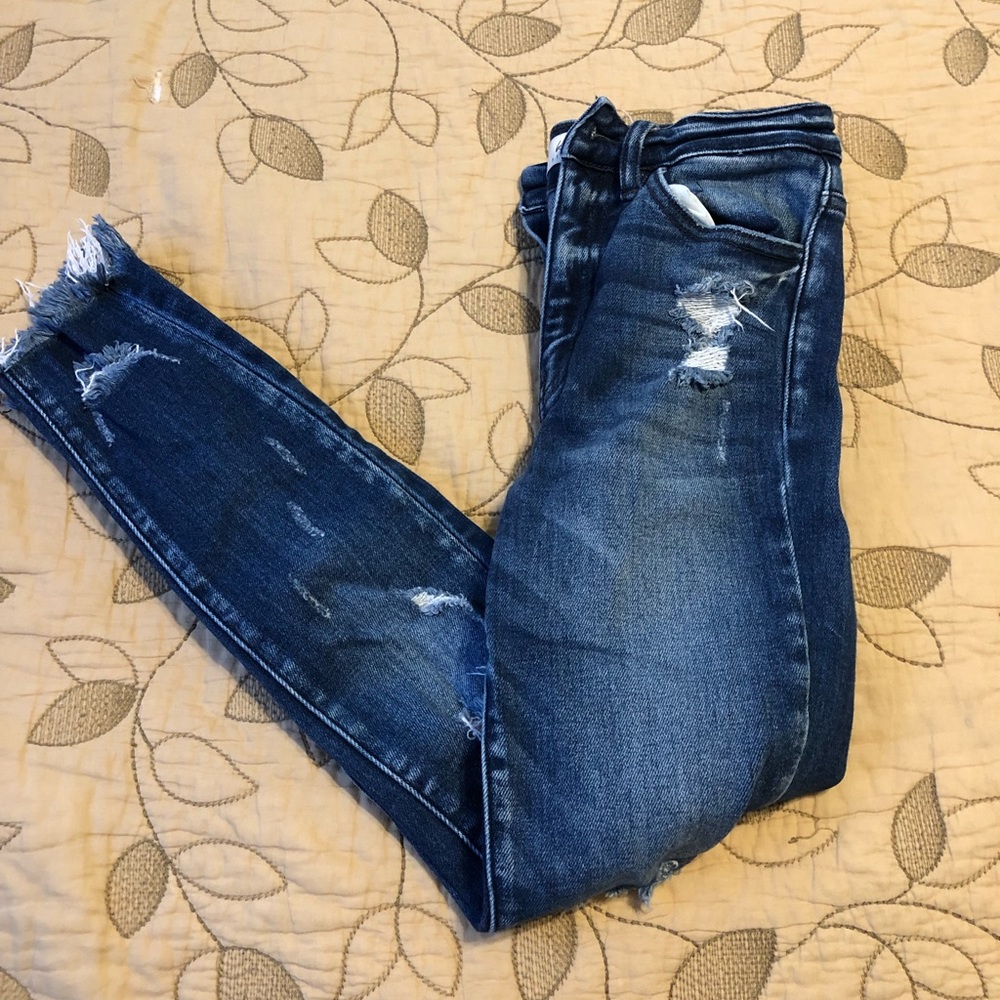 KanCan women’s 24 skinny jeans